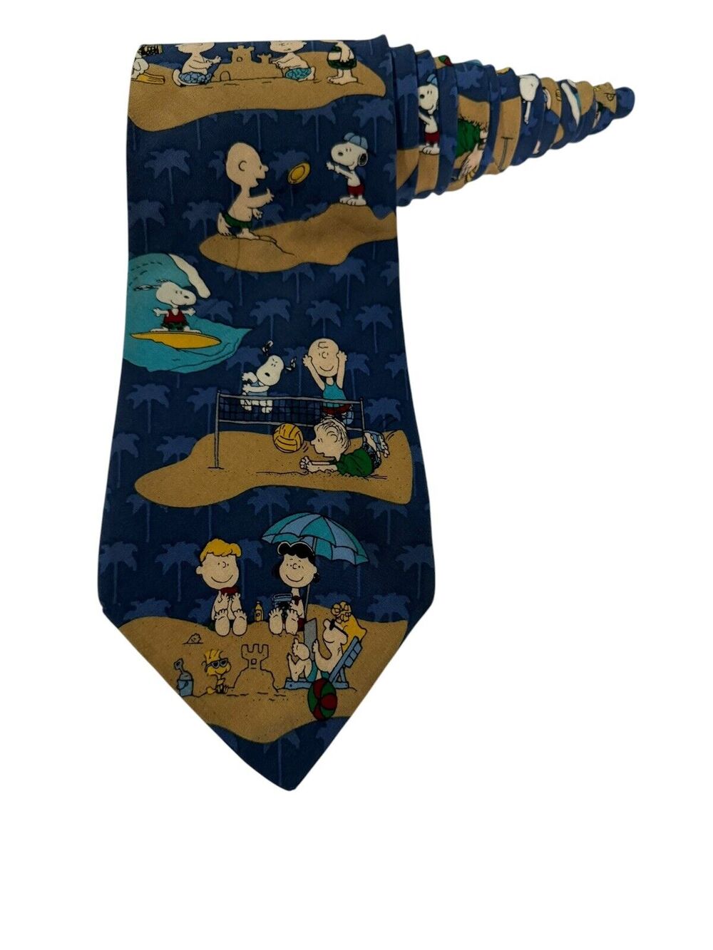 Peanuts Fun In The Sun Beach Sand Volleyball Snoopy Necktie Silk